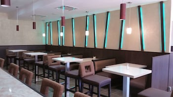 best western plus toronto north york hotel and suites