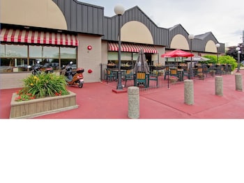 best western plus toronto north york hotel and suites