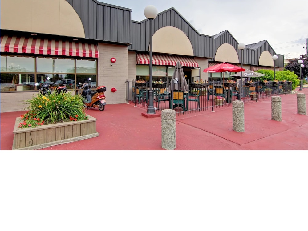 best western plus toronto north york hotel and suites