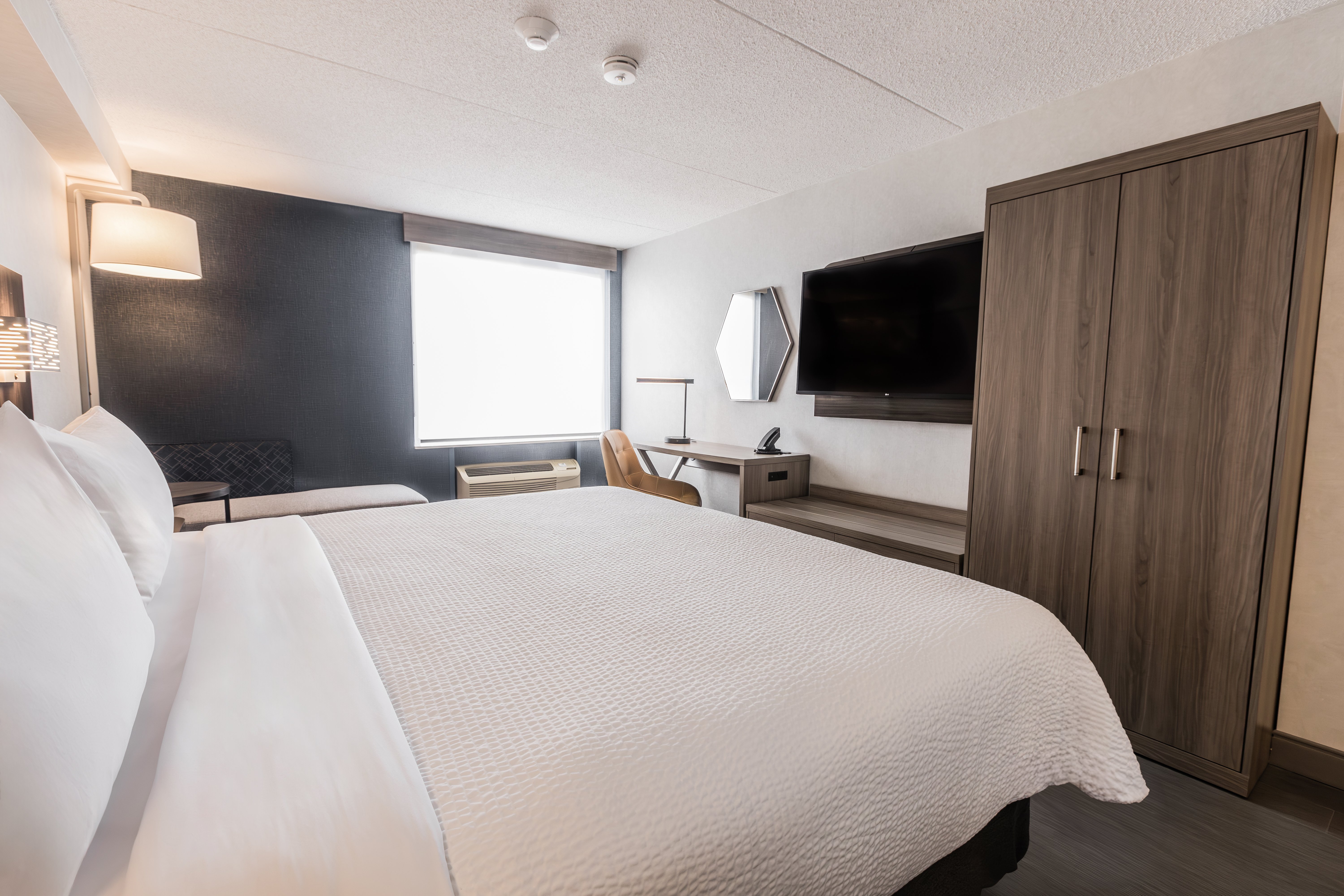 holiday inn express toronto north york by ihg