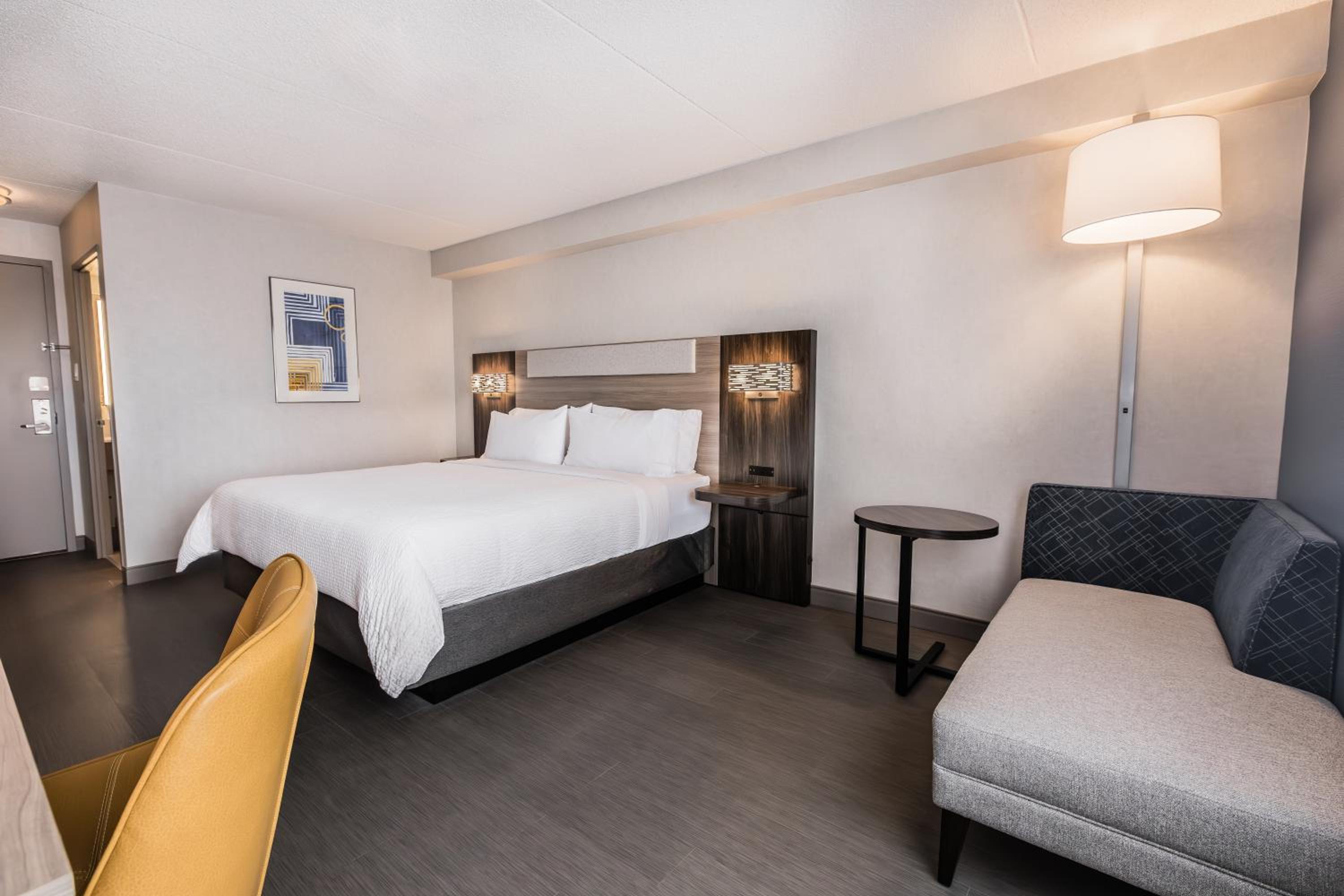 holiday inn express toronto north york by ihg