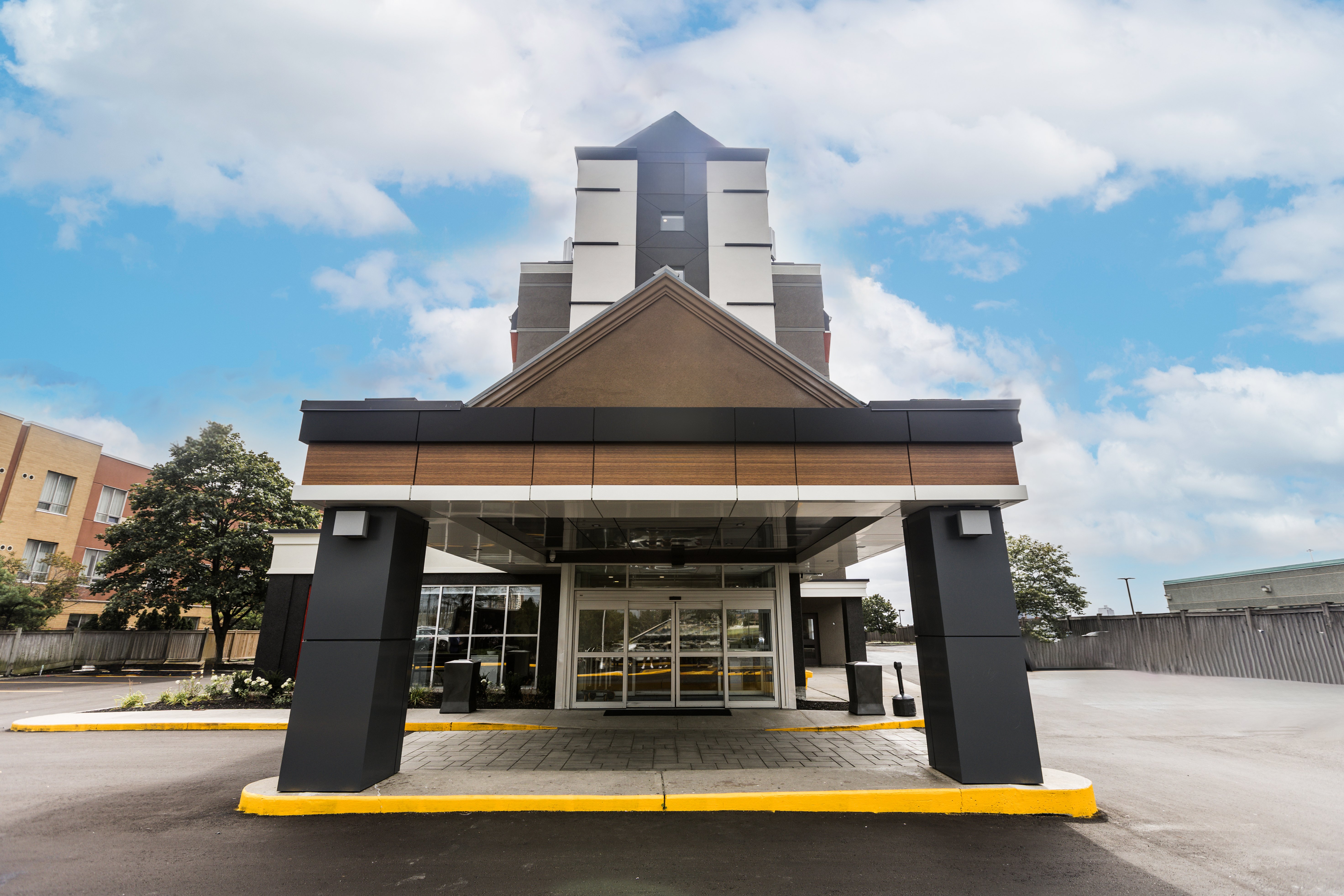 holiday inn express toronto north york by ihg