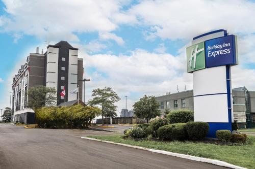 holiday inn express toronto north york by ihg