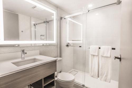 holiday inn express toronto north york by ihg