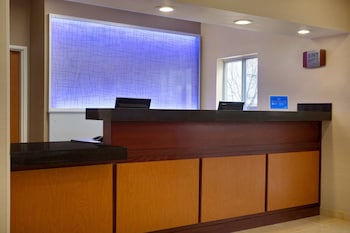 fairfield inn and suites bismarck south