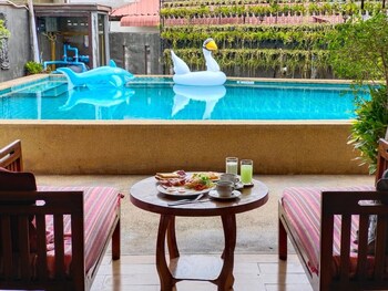 lanna oriental boutique wualai