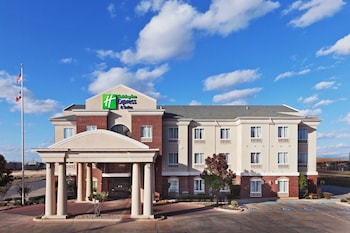 holiday inn express and suites by ihg