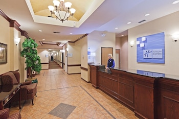 Holiday Inn Express And Suites By Ihg,Taylor>>Abilene,3 star