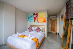 harbour komodo hotel