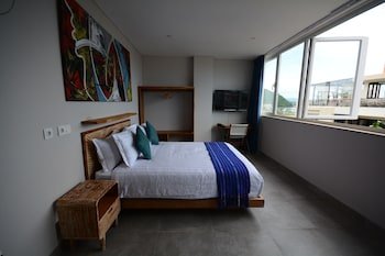 harbour komodo hotel