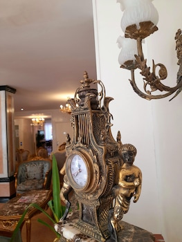 hotel royal