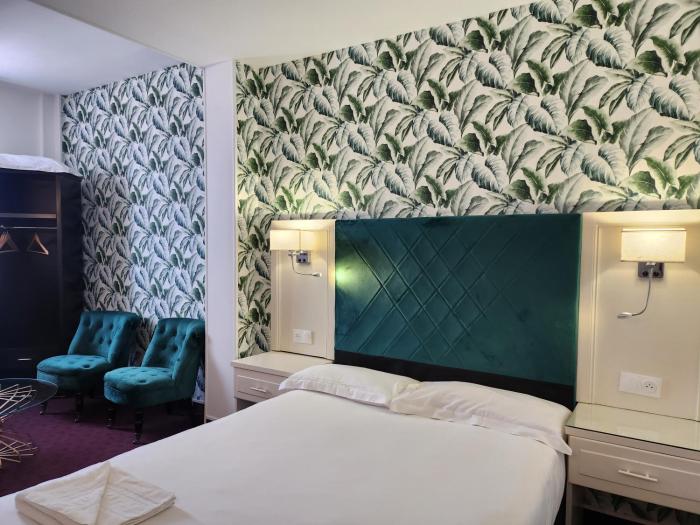 hotel royal