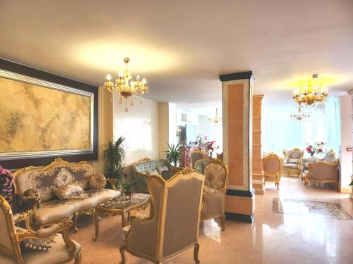 hotel royal