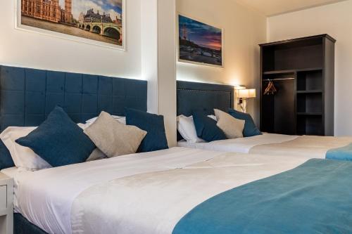 hotel royal