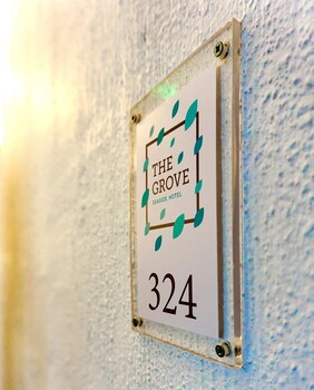 the grove seaside hotel