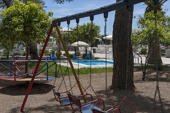 the grove seaside hotel