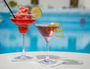 the grove seaside hotel