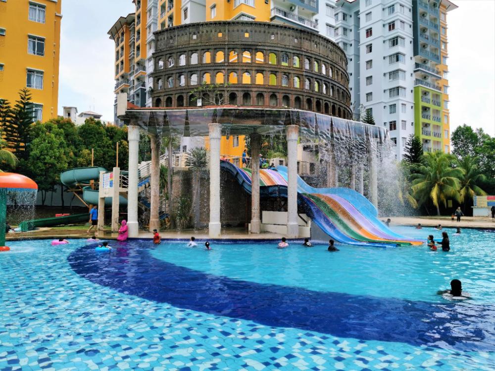 fhs water themepark resort melaka town city tengah