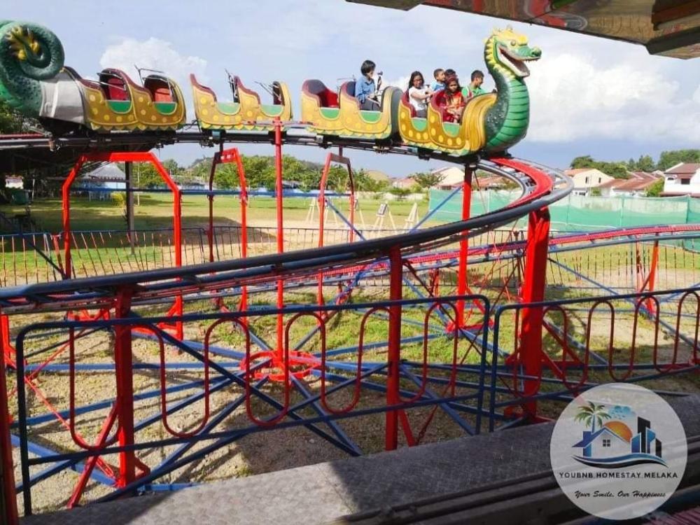 homestay fhs free water theme park tickets suite