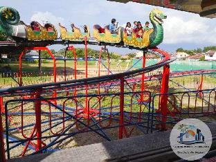 homestay fhs free water theme park tickets suite