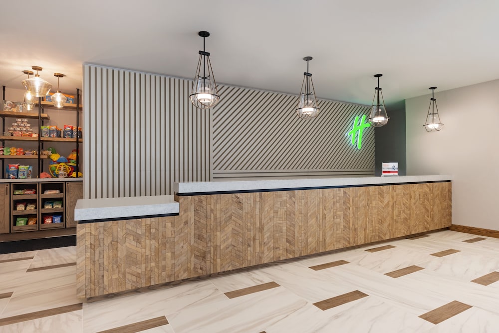 holiday inn and suites ocean city by ihg