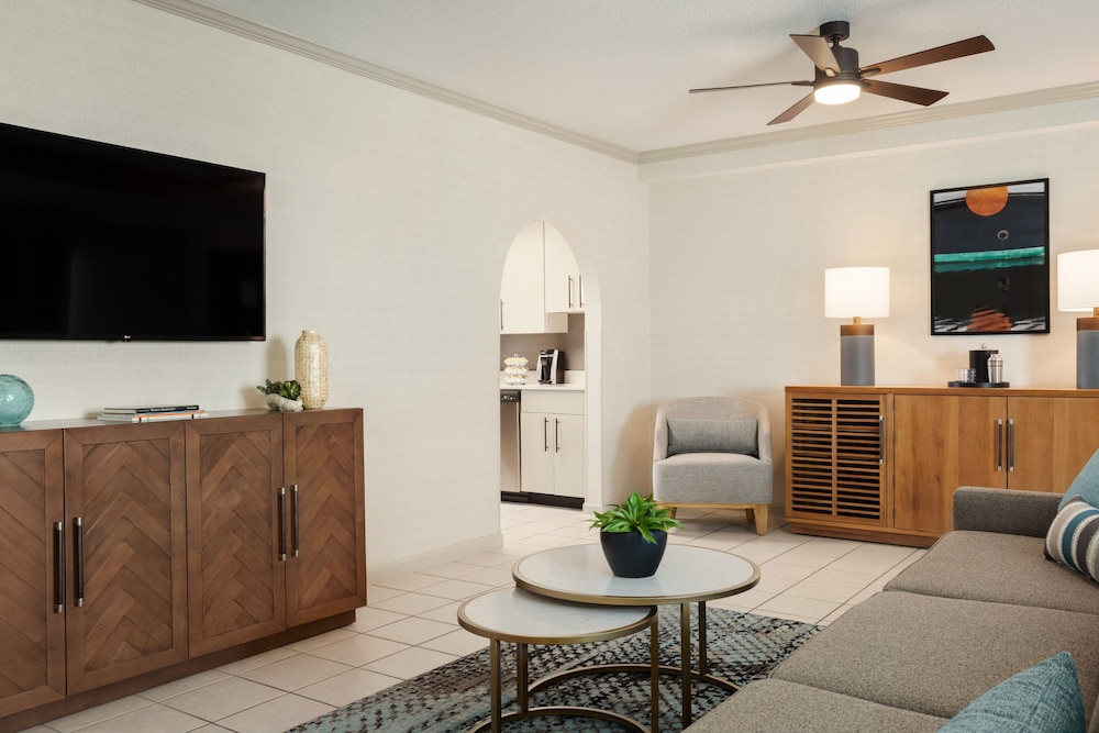 holiday inn and suites ocean city by ihg
