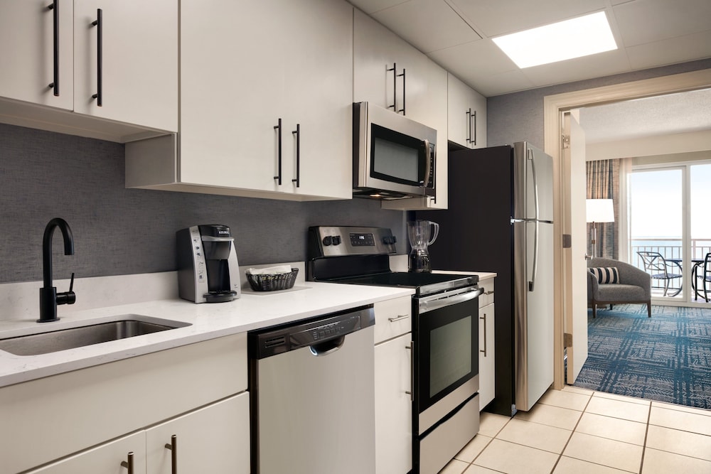 holiday inn and suites ocean city by ihg