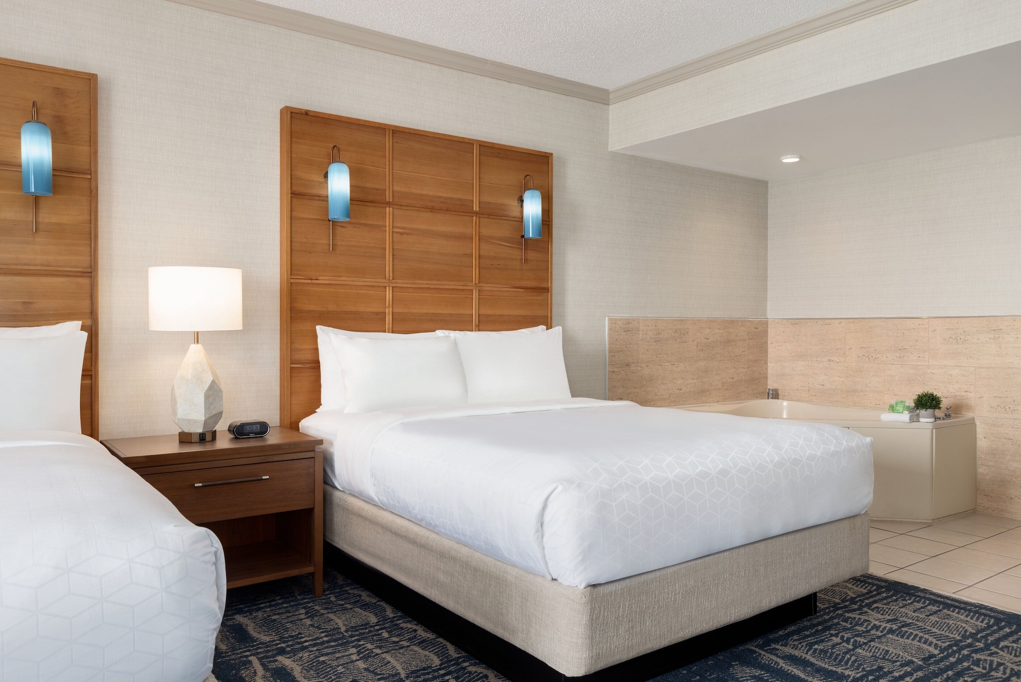 holiday inn and suites ocean city by ihg