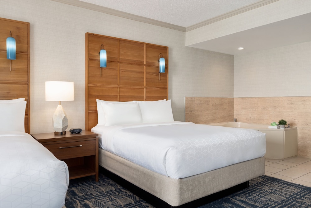 holiday inn and suites ocean city by ihg