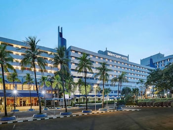 mercure convention center ancol