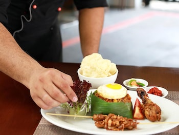 mercure convention center ancol