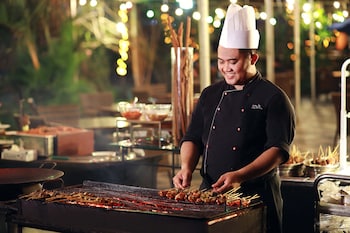 mercure convention center ancol