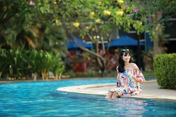 mercure convention center ancol