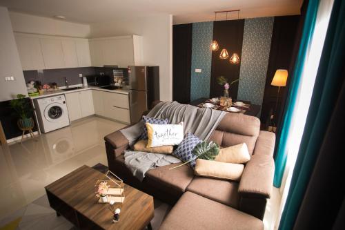 suasana lifestyle suite by keystone