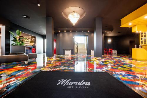 muraless art hotel