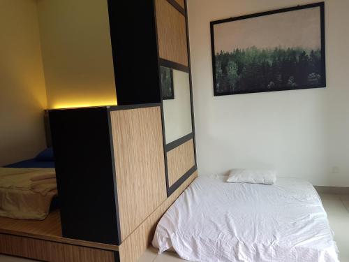 62 jy sweet homestay austin regency 4pax