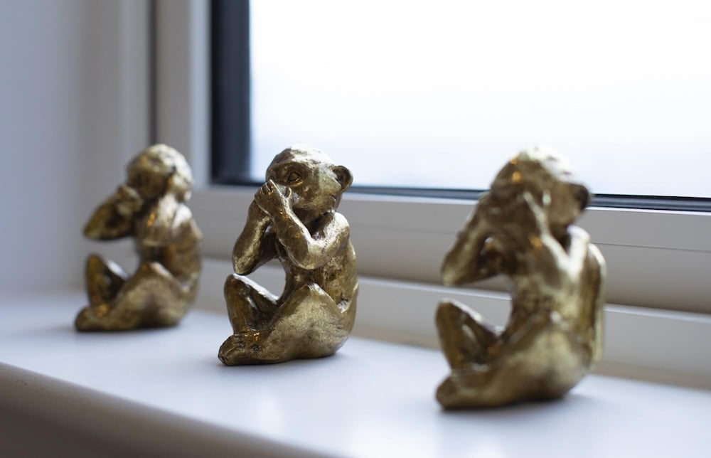 stunning modern 2 bedroom apartment with spectacular views of bath skyline