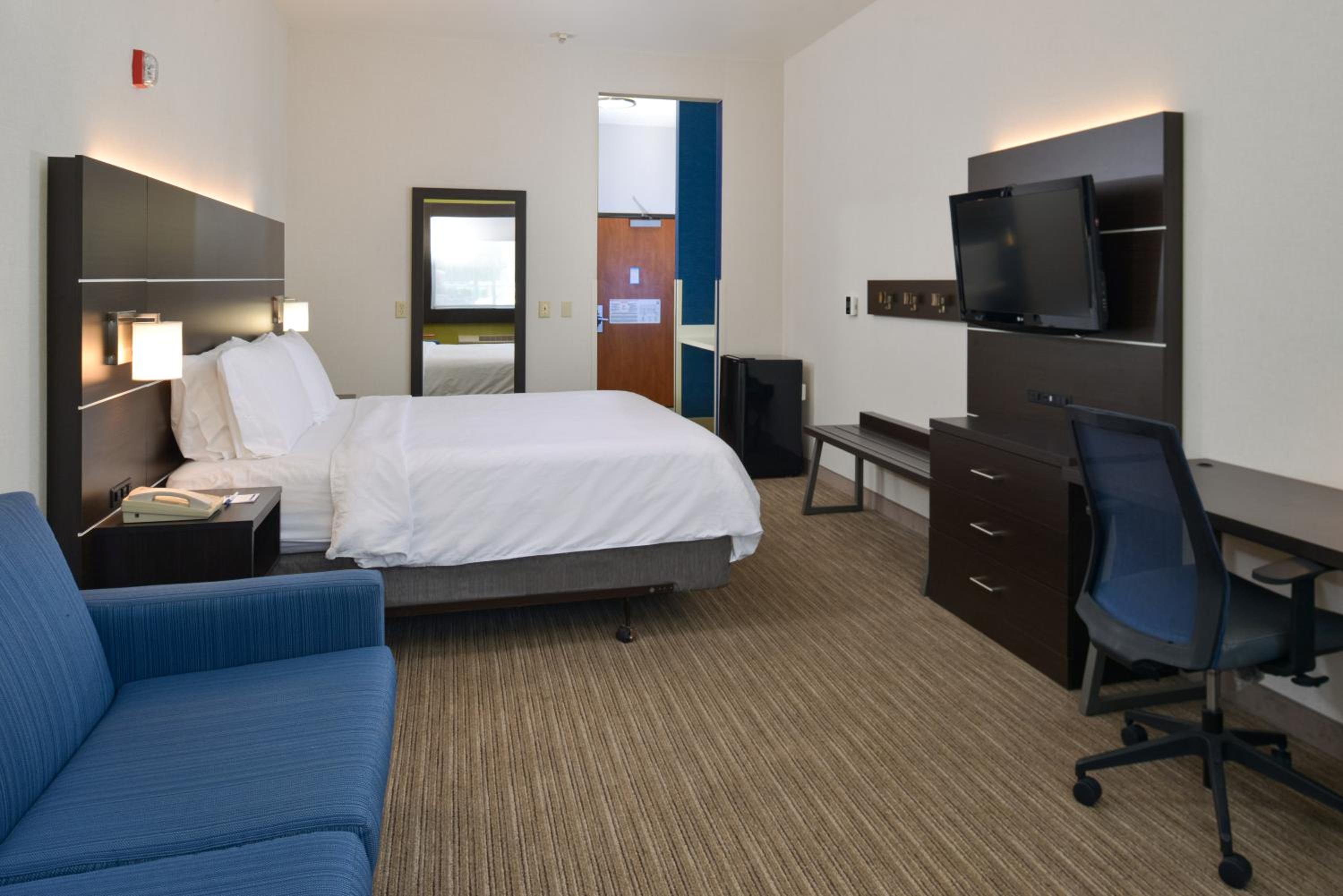 holiday inn express madera yosemite park area by ihg