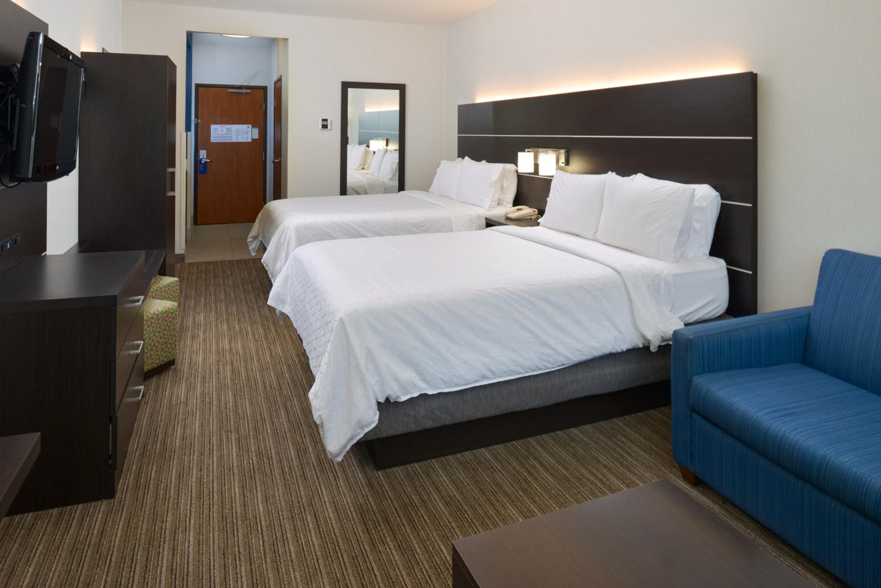 holiday inn express madera yosemite park area by ihg