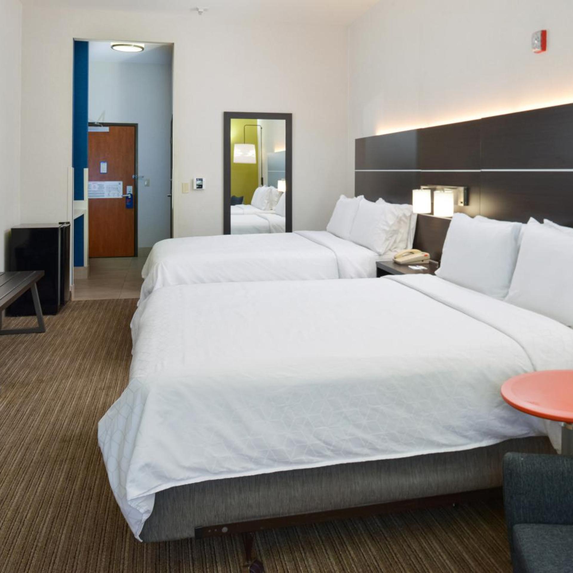 holiday inn express madera yosemite park area by ihg