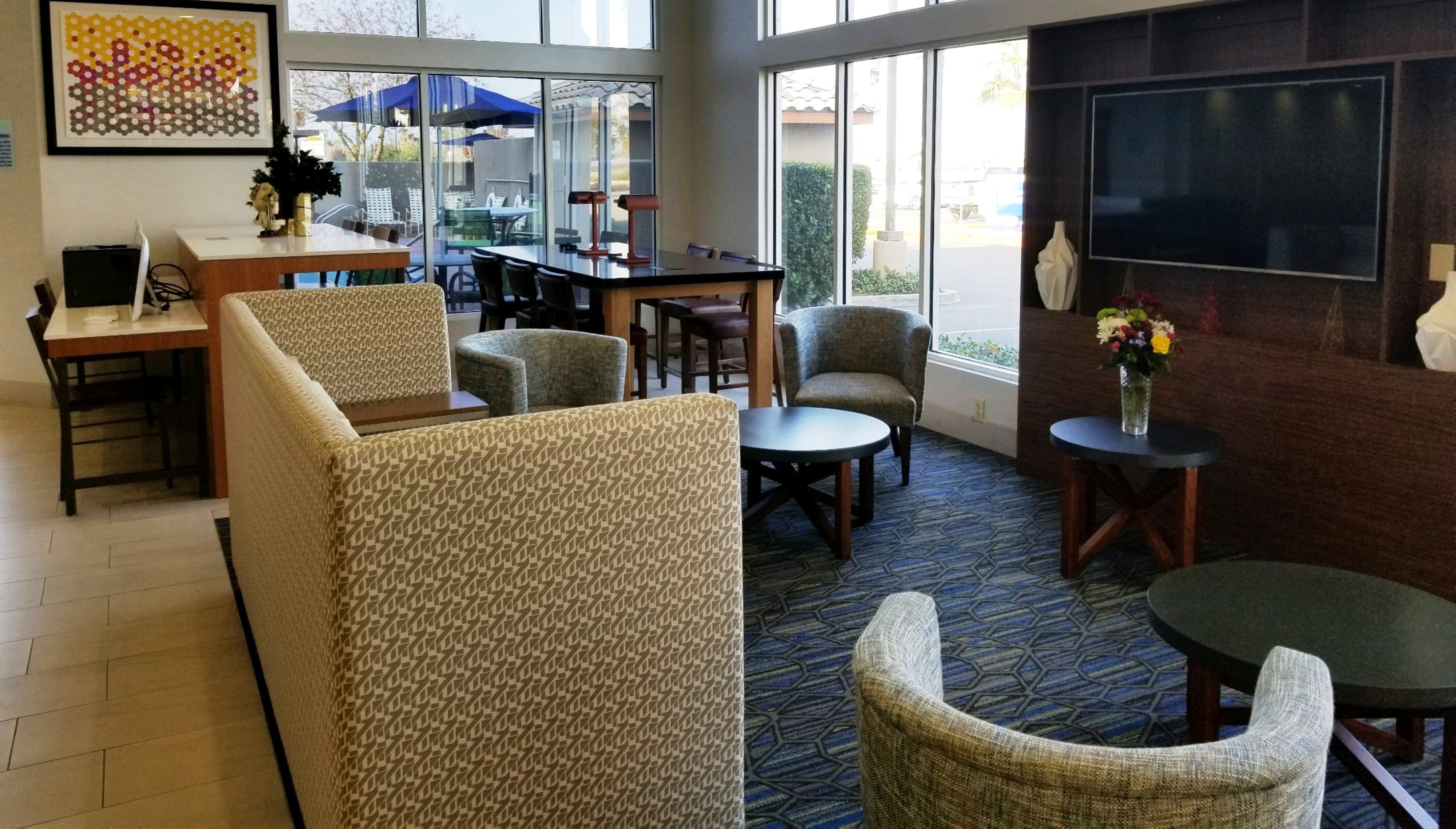 holiday inn express madera yosemite park area by ihg