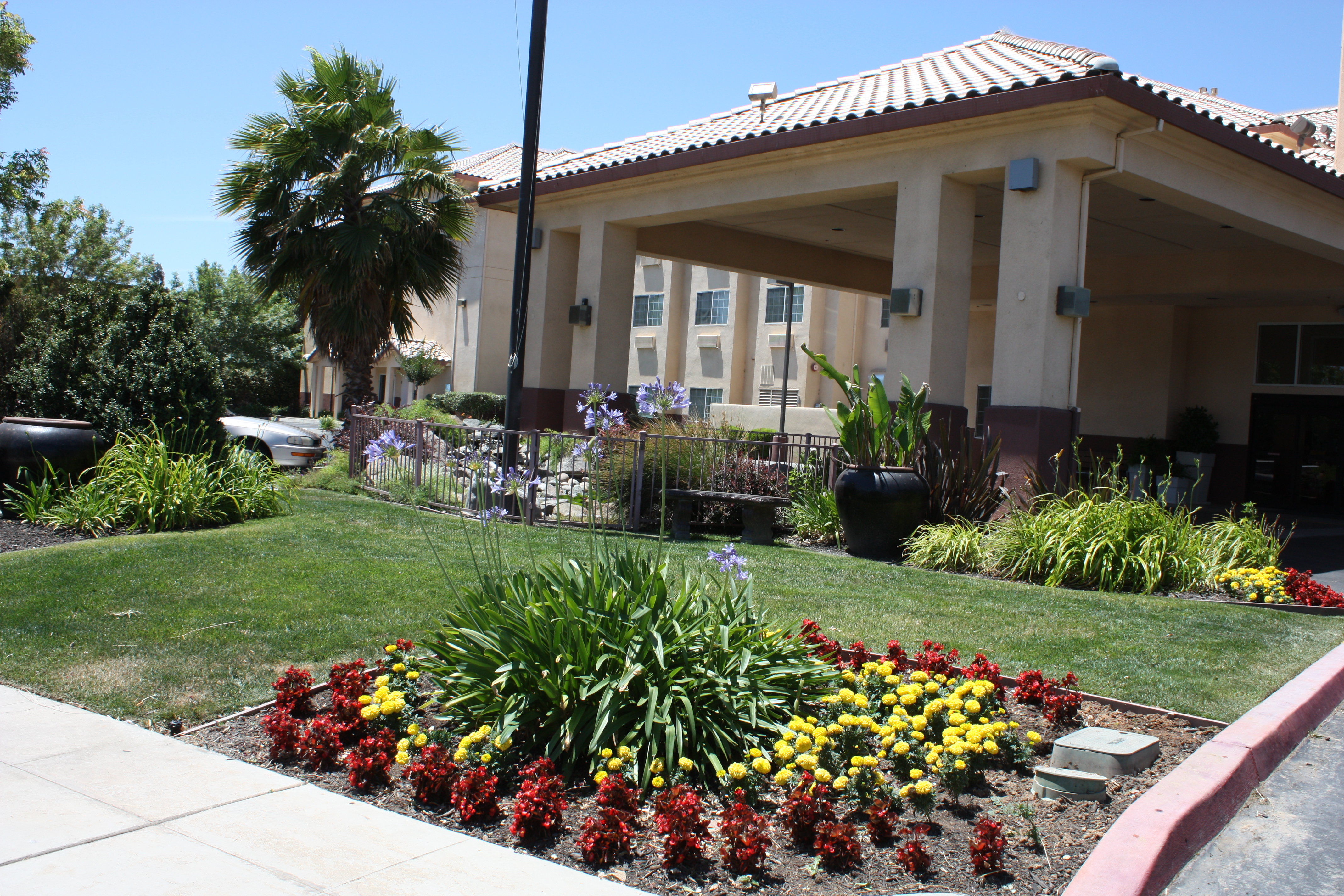 holiday inn express madera yosemite park area by ihg