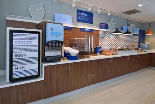 holiday inn express madera yosemite park area by ihg