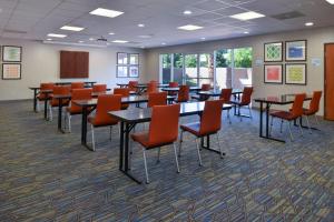 holiday inn express madera yosemite park area by ihg