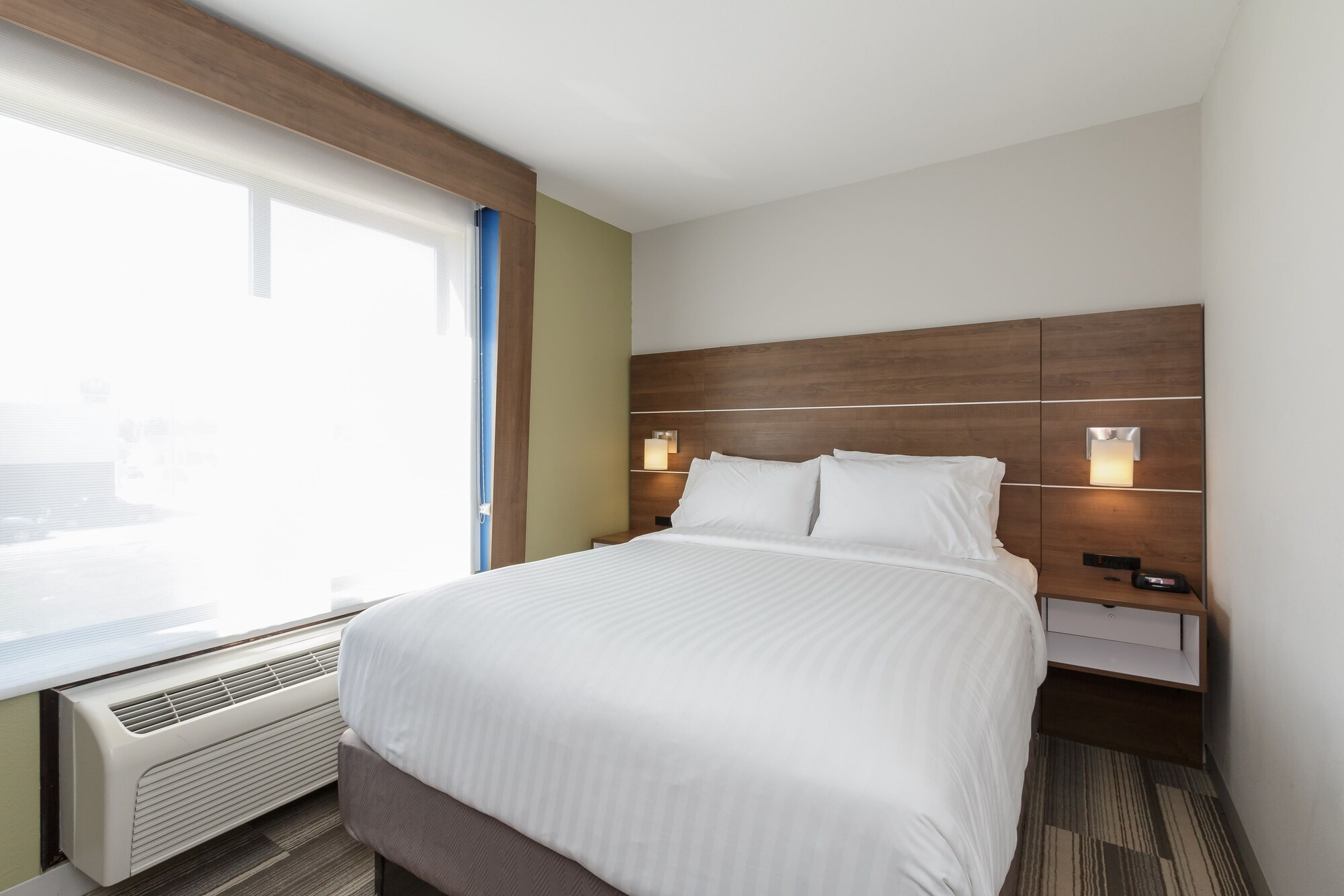 holiday inn express hotel and suites south bend by ihg