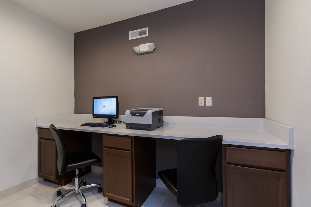 holiday inn express hotel and suites south bend by ihg