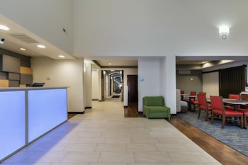 Holiday Inn Express Hotel & Suites South Bend By Ihg,Indiana>>Indian Village,3 star