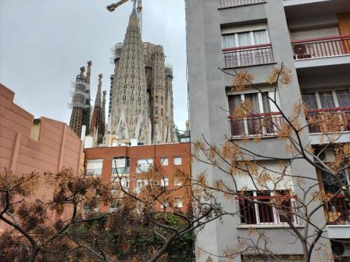 montserrat apartments by gaiarooms
