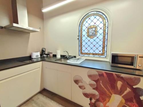 montserrat apartments by gaiarooms