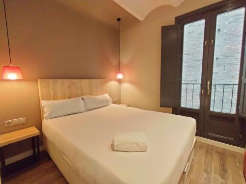 montserrat apartments by gaiarooms